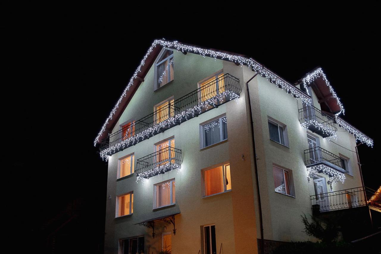 Toga Hotel Яблуниця Екстериор снимка