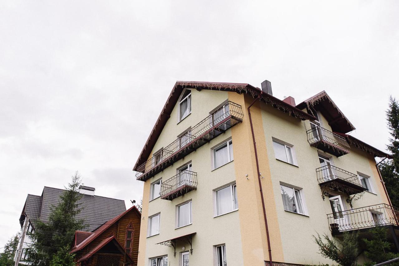 Toga Hotel Яблуниця Екстериор снимка