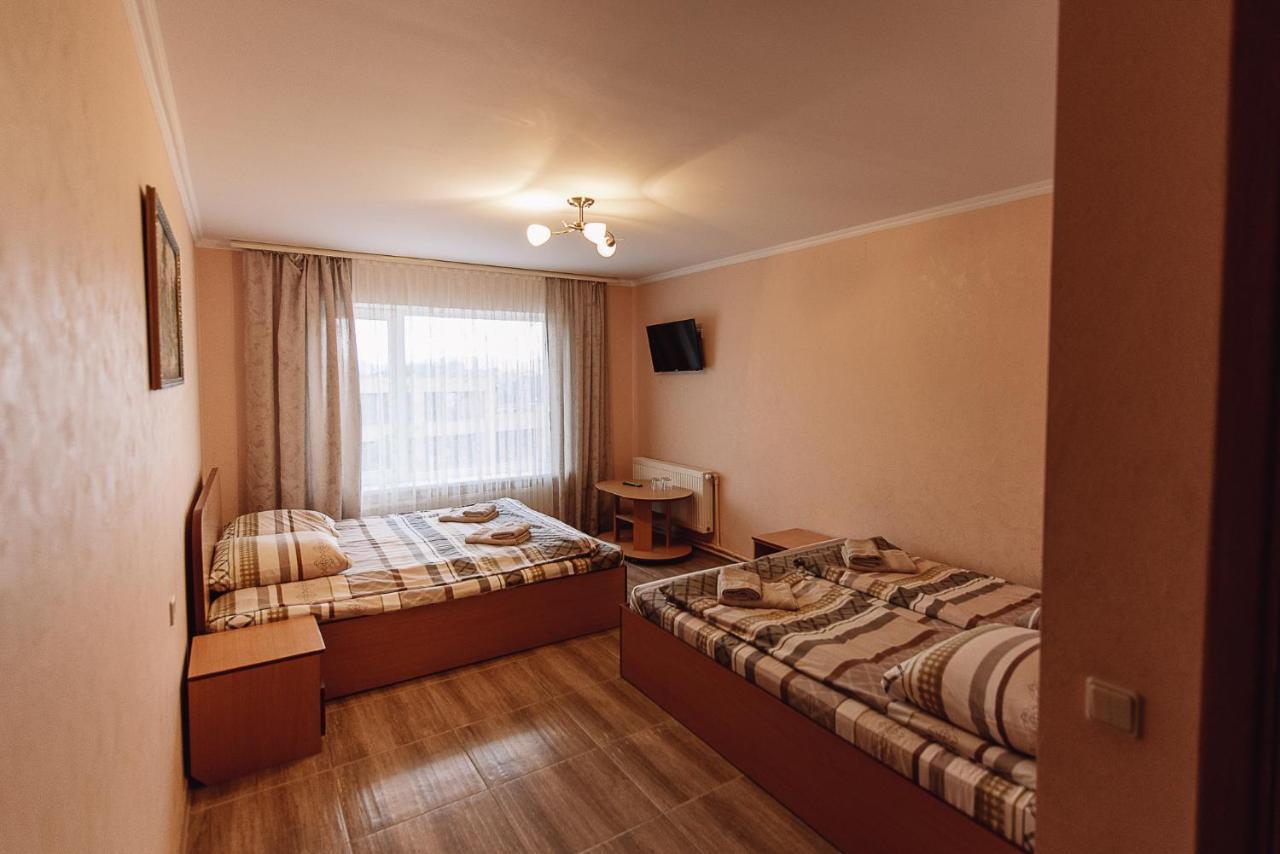 Toga Hotel Яблуниця Екстериор снимка