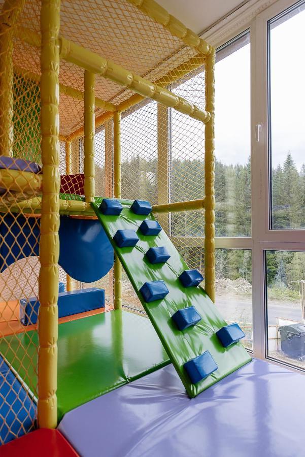 Toga Hotel Яблуниця Екстериор снимка