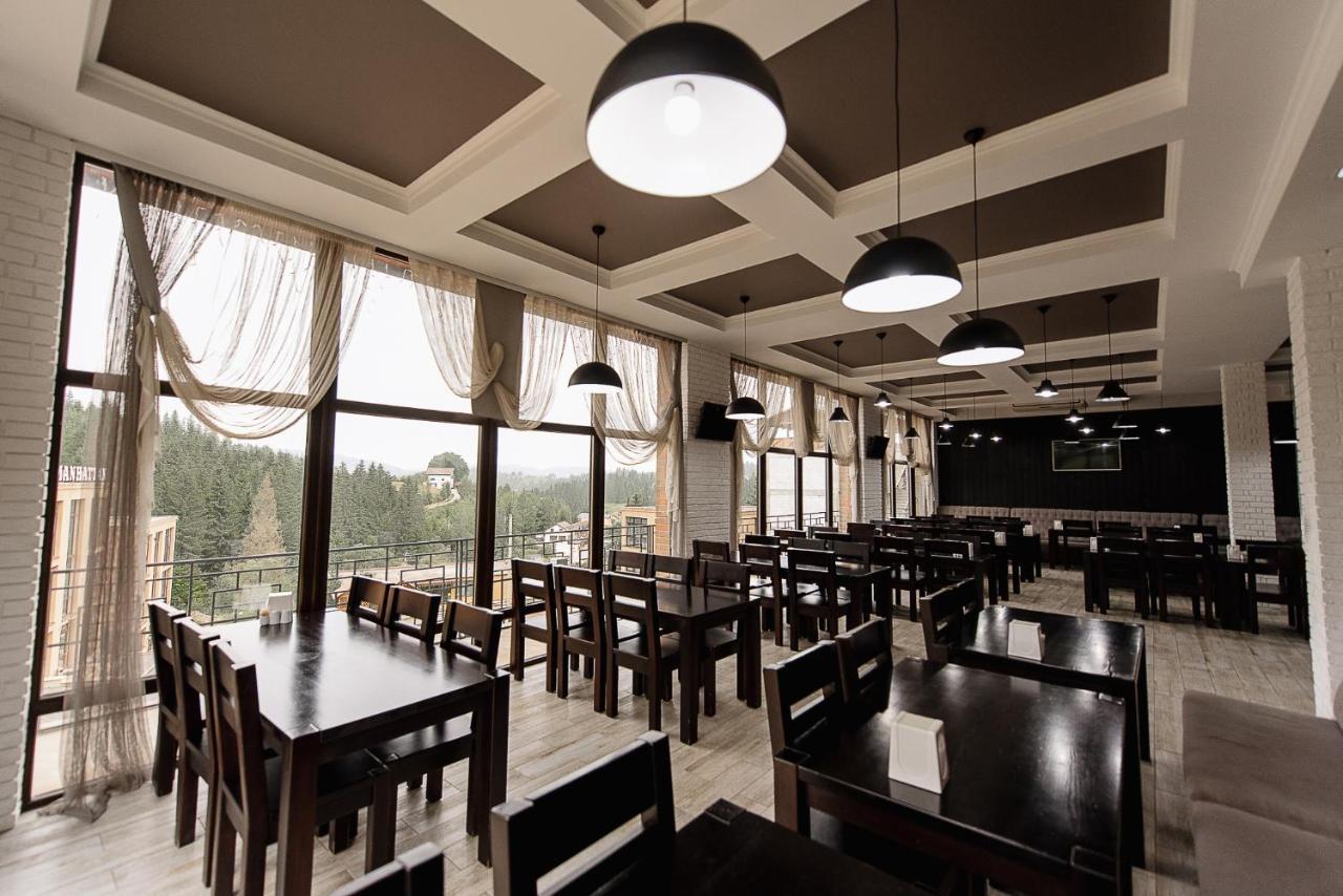 Toga Hotel Яблуниця Екстериор снимка
