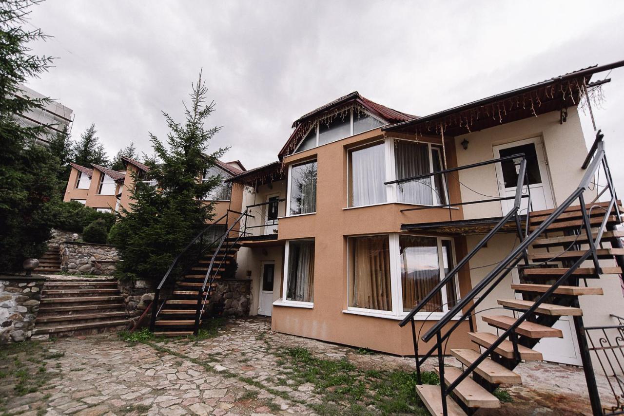 Toga Hotel Яблуниця Екстериор снимка